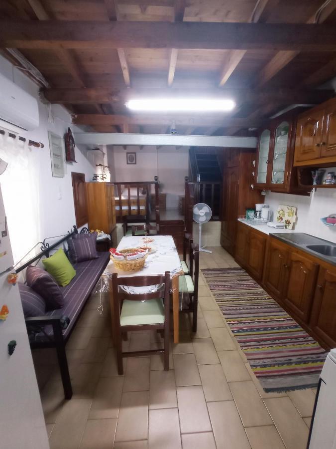 Vaggelitsa'S House Villa Питагорио Екстериор снимка
